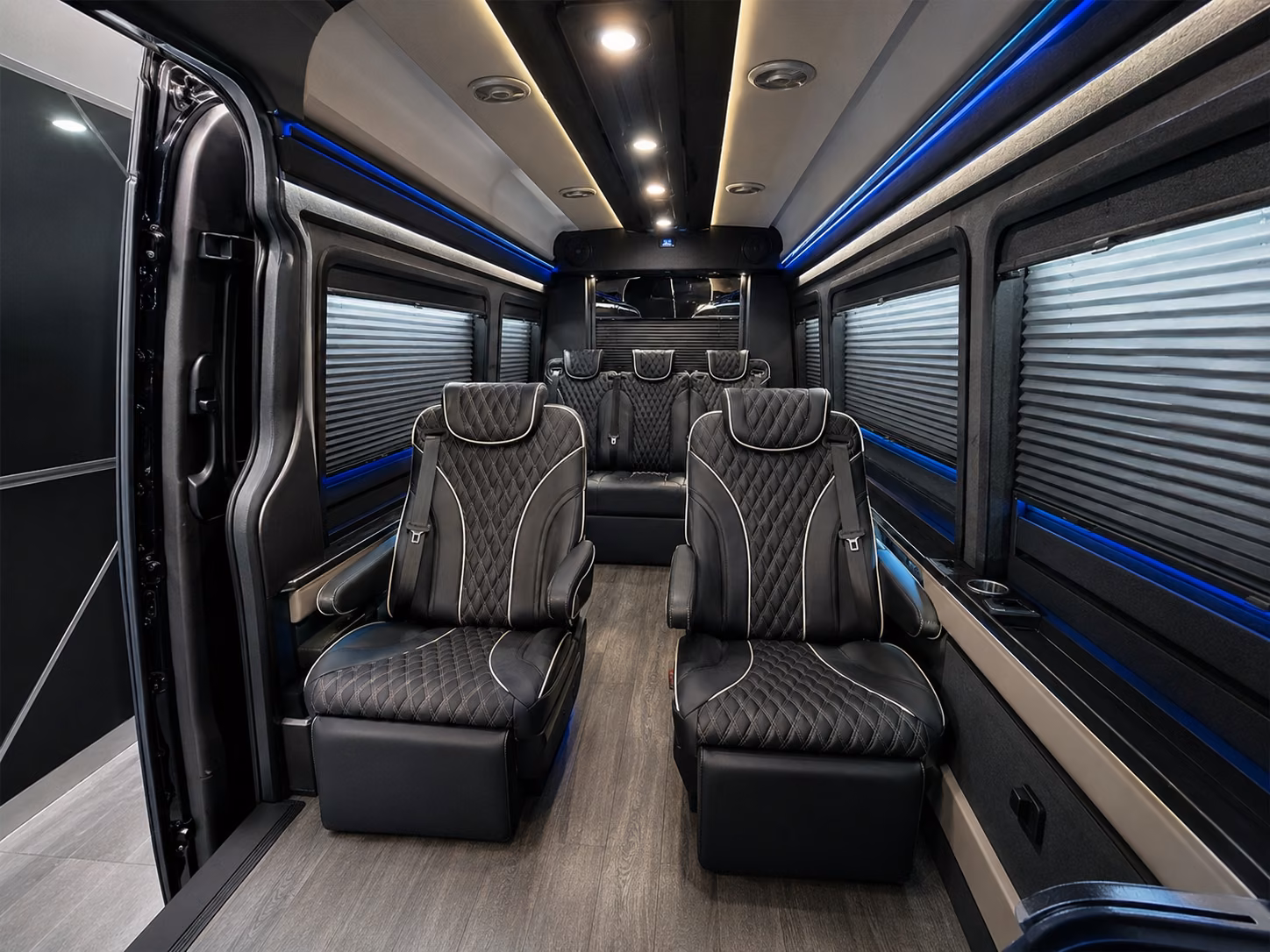baltimore airport shuttle buses for employees