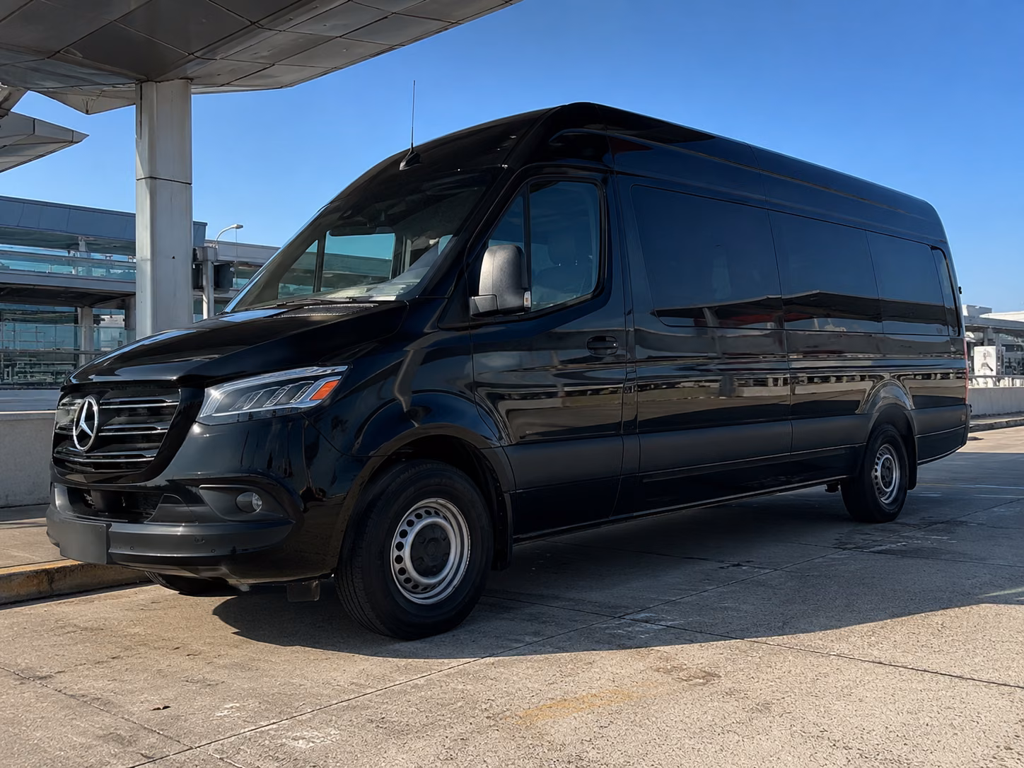 wedding weekend transportation to hydes and beyond